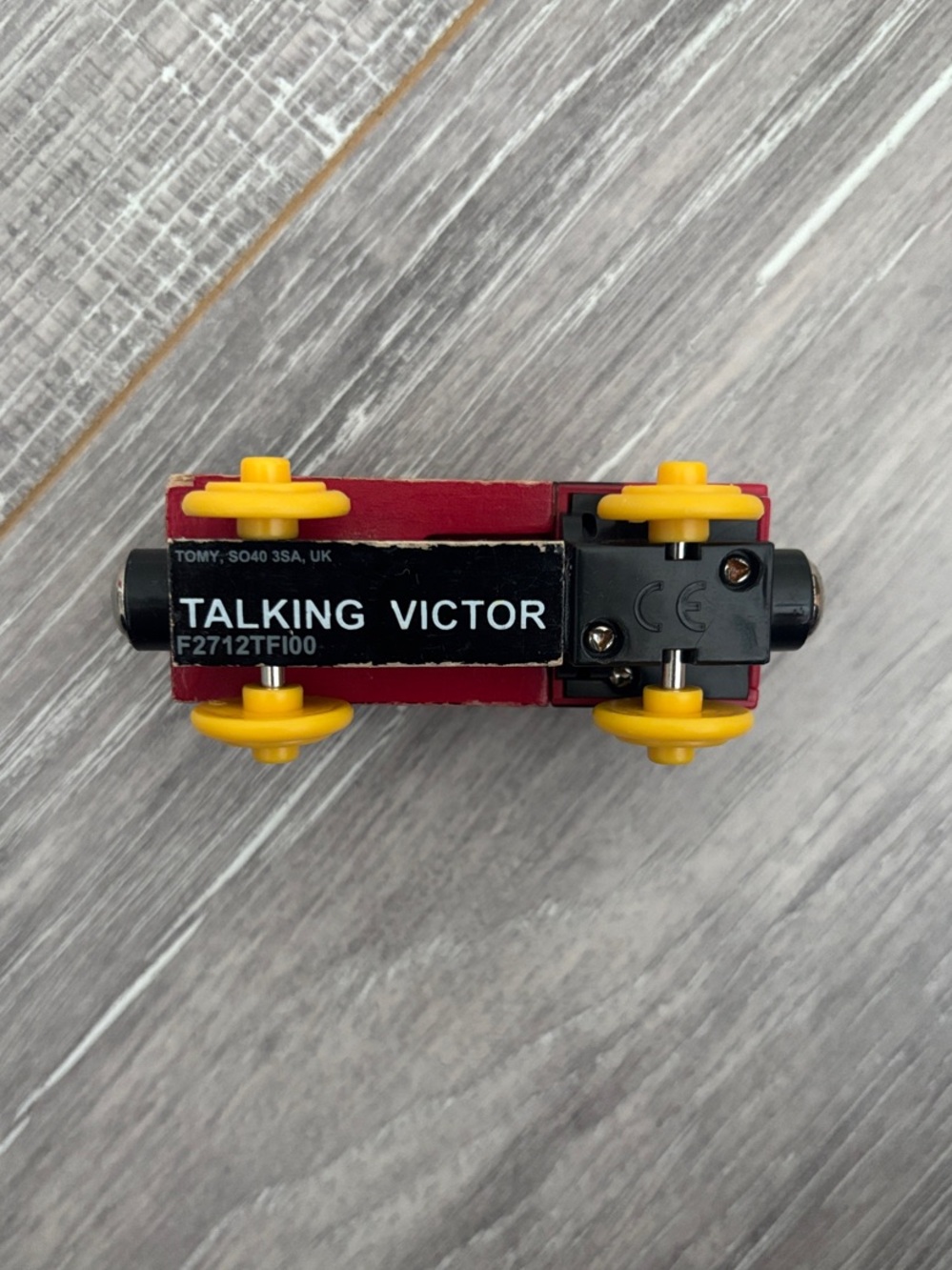 Wooden Talking Victor (works!) TOMY UK - Thomas & Friends - Picture 6 of 8